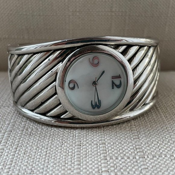 FMD Women Wristwatch Bangle Cuff Band Silver Tone Quartz Analog Watch - Picture 3 of 9